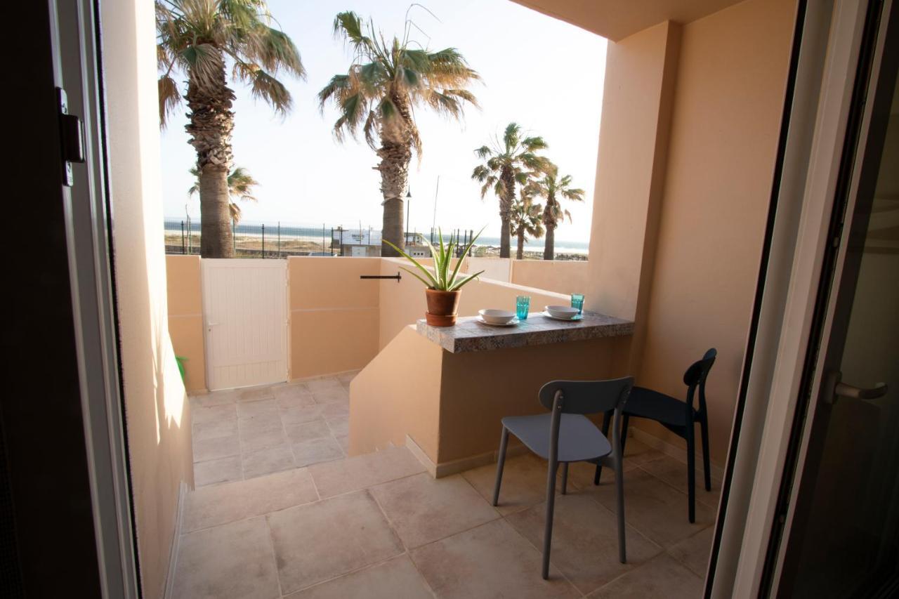 Apartamento En Primera Linea De Playa Tarifa Exterior photo